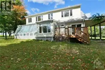 500 ASHDAD Road, Greater Madawaska (542 - Greater Madawaska), Ontario K7V3Z9, 4 Bedrooms Bedrooms, ,2 BathroomsBathrooms,All Houses,For Sale,Ashdad,ASHDAD,X9522109