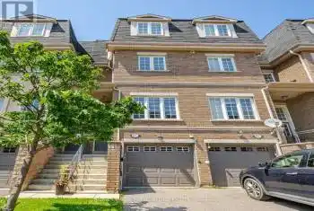 435 Hensall Circ Unit# 67, Mississauga, Ontario L5A 4P1, 3 Bedrooms Bedrooms, 5 Rooms Rooms,3 BathroomsBathrooms,All Houses,Rented,Hensall,W9380118