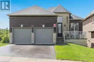 27 Muirfield Drive Barrie (Ardagh) Ontario L4N5S4