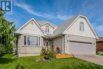 50 COUNTRY CREEK Drive, Baden, Ontario N3A2V2, 3 Bedrooms Bedrooms, ,3 BathroomsBathrooms,All Houses,For Sale,COUNTRY CREEK,40651034