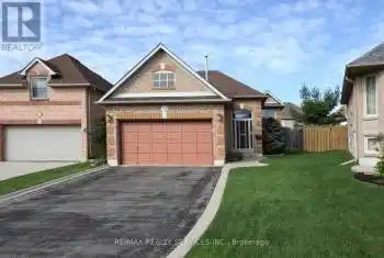 12 Summerfield Crescent, Brampton (Brampton West), Ontario L6X4L3, 3 Bedrooms Bedrooms, ,2 BathroomsBathrooms,All Houses,For Sale,Summerfield,W9379635