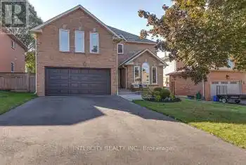 11 Raiford Street, Aurora (Aurora Village), Ontario L4G6J2, 5 Bedrooms Bedrooms, ,4 BathroomsBathrooms,All Houses,For Sale,Raiford,N9380109