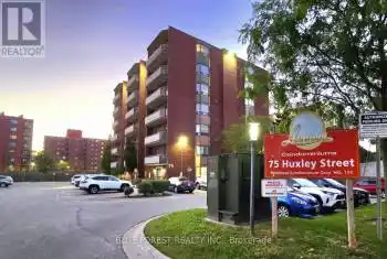 75 Huxley St Unit# 705, London, Ontario N6J 4W7, 2 Bedrooms Bedrooms, 8 Rooms Rooms,2 BathroomsBathrooms,Condo,Rented,Huxley,X9381745