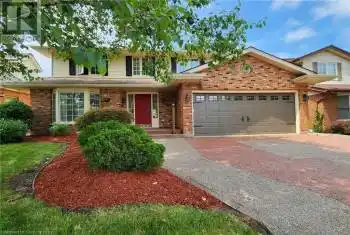 1135 IROQUOIS Crescent, Woodstock, Ontario N4T1C1, 4 Bedrooms Bedrooms, ,5 BathroomsBathrooms,All Houses,For Sale,IROQUOIS,40642476