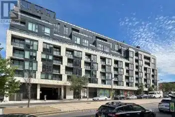 840 St Clair Avenue Unit# 804, Toronto (Oakwood Village), Ontario M6C0A4, 3 Bedrooms Bedrooms, ,2 BathroomsBathrooms,Condo,For Sale,St Clair,C9381806