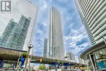 10 York Street Unit# 3303, Toronto (Waterfront Communities), Ontario M5J0E1, 2 Bedrooms Bedrooms, ,2 BathroomsBathrooms,Condo,For Sale,York,C9381941