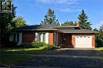 19 CAMBRIA Drive St. Catharines Ontario L2N6K5