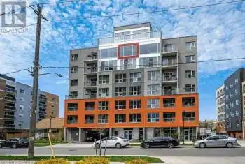 321 SPRUCE Street Unit# 605, Waterloo, Ontario N2L0G4, 2 Bedrooms Bedrooms, ,1 BathroomBathrooms,Condo,For Sale,SPRUCE,40658396