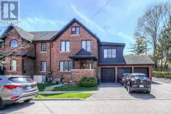 84 JOHN Street Unit# 84, Waterloo, Ontario N2L1C1, 9 Bedrooms Bedrooms, ,3 BathroomsBathrooms,All Houses,For Sale,JOHN,40653285