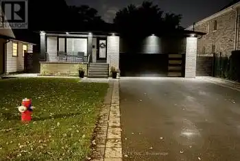 605 Curzon Avenue, Mississauga (Lakeview), Ontario L5G1P8, 5 Bedrooms Bedrooms, ,2 BathroomsBathrooms,All Houses,For Sale,Curzon,W9383069