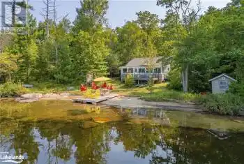 3716 BRUNEL Road, Lake Of Bays, Ontario P0B1E0, 3 Bedrooms Bedrooms, ,1 BathroomBathrooms,All Houses,For Sale,BRUNEL,40657723