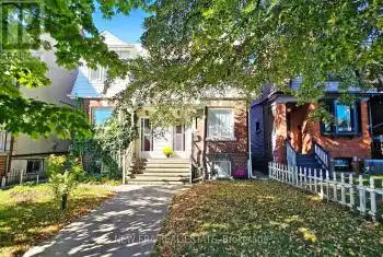 596 St Clarens Ave, Toronto, Ontario M6H 3W9, 3 Bedrooms Bedrooms, 8 Rooms Rooms,2 BathroomsBathrooms,All Houses,Sold,St Clarens,W9384134