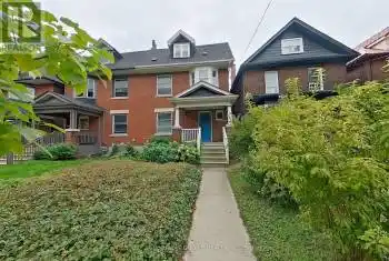 9 Jerome St, Toronto, Ontario M6P 1H8, 4 Bedrooms Bedrooms, 12 Rooms Rooms,2 BathroomsBathrooms,All Houses,Sold,Jerome,W9384508