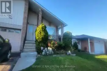 34 Fireside Drive, Toronto (Rouge), Ontario M1B2C9, 6 Bedrooms Bedrooms, ,3 BathroomsBathrooms,All Houses,For Sale,Fireside,E9384559