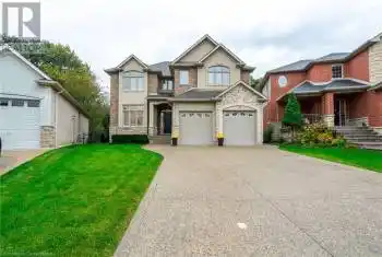 12 COWPER Court, Dundas, Ontario L9H7T3, 3 Bedrooms Bedrooms, ,3 BathroomsBathrooms,All Houses,For Sale,COWPER,40659340