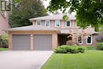 4113 Bridlepath Trail, Mississauga (Erin Mills), Ontario L5L3E7, 4 Bedrooms Bedrooms, ,4 BathroomsBathrooms,All Houses,For Sale,Bridlepath,W9386400