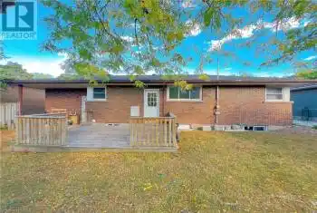 12 WAKIL Drive Unit# Lower, St. Catharines (461 - Glendale/Glenridge), Ontario L2T3H8, 2 Bedrooms Bedrooms, ,1 BathroomBathrooms,All Houses,For Rent,WAKIL,X9415021