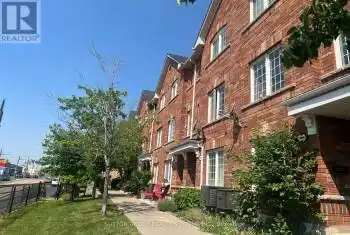 1920 St Clair Avenue, Toronto (Junction Area), Ontario M6N1K1, 3 Bedrooms Bedrooms, ,3 BathroomsBathrooms,All Houses,For Rent,St Clair,W9387219