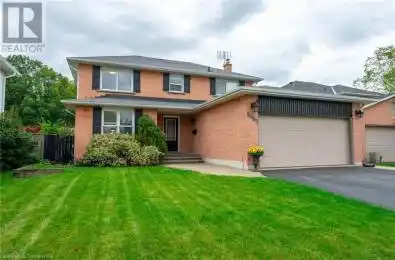 2083 EDGEBANK Court Burlington Ontario L7M2S8