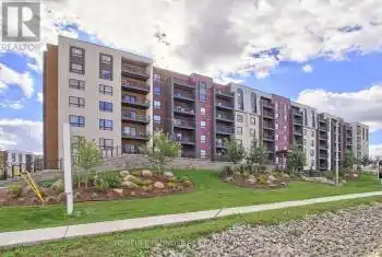 4 Spice Way Unit# 318, Barrie (Innis-Shore), Ontario L9J0M2, 3 Bedrooms Bedrooms, ,2 BathroomsBathrooms,Condo,For Sale,Spice,S9388371