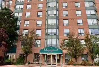 135 Hillcrest Ave Unit# 908, Mississauga, Ontario L5B 4B1, 1 Bedroom Bedrooms, 6 Rooms Rooms,1 BathroomBathrooms,Condo,Rented,Hillcrest,W9388382