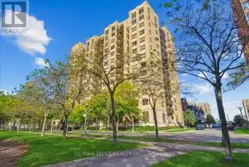 4 Elsinore Path Unit# 1112, Toronto (New Toronto), Ontario M8V4G7, 2 Bedrooms Bedrooms, ,1 BathroomBathrooms,Condo,For Sale,Elsinore,W9390033