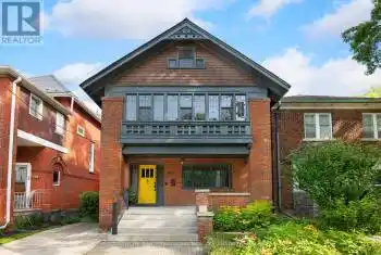 162 St Johns Rd, Toronto, Ontario M6P 1T9, 4 Bedrooms Bedrooms, 13 Rooms Rooms,4 BathroomsBathrooms,All Houses,Sold,St Johns,W9390590