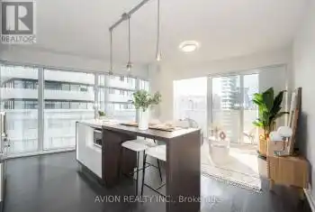 100 Harbour St Unit# 2607, Toronto, Ontario M5J 2T5, 1 Bedroom Bedrooms, 3 Rooms Rooms,1 BathroomBathrooms,Condo,Sold,Harbour,C9390394