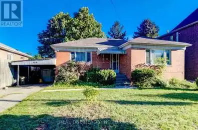 349 Avenue Toronto (Willowdale West) Ontario M2R1G8