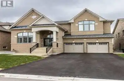 35 Arthur Griffin Crescent Caledon (Caledon East) Ontario L7C4E9