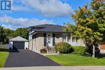 165 HOOVER Cres, Hamilton, Ontario L9A 3H2, 3 Bedrooms Bedrooms, 9 Rooms Rooms,2 BathroomsBathrooms,All Houses,Sold,HOOVER,X9392181