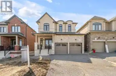 58 Drive Clarington (Newcastle) Ontario L1B0W8