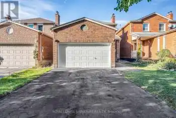 34 Mountfield Cres, Vaughan, Ontario L4J 7E8, 4 Bedrooms Bedrooms, 10 Rooms Rooms,4 BathroomsBathrooms,All Houses,Sold,Mountfield,N9394987