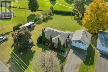 4308 SNIDER RD, South Frontenac (Frontenac South), Ontario K0H2W0, 3 Bedrooms Bedrooms, ,2 BathroomsBathrooms,All Houses,For Sale,SNIDER RD,X9413139