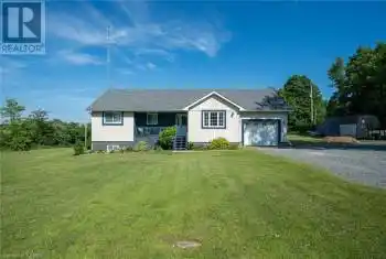 222 PARISH Road, Rideau Lakes (816 - Rideau Lakes (North Crosby) Tw, Ontario K0G1X0, 3 Bedrooms Bedrooms, ,2 BathroomsBathrooms,All Houses,For Sale,PARISH,X9413173