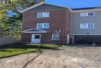 139 HIGHRIVER Trail Unit# Main, Welland, Ontario L3C0H6, 4 Bedrooms Bedrooms, ,3 BathroomsBathrooms,All Houses,For Rent,HIGHRIVER,40662594