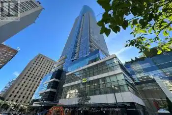 386 Yonge Street Unit# 720, Toronto (Bay Street Corridor), Ontario M5B0A5, 2 Bedrooms Bedrooms, ,1 BathroomBathrooms,Condo,For Sale,Yonge,C9396976