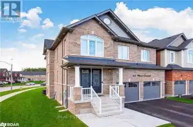 45 Wood Crescent Essa (Angus) Ontario L3W0M5