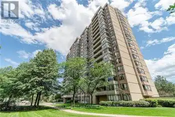 10 Malta Avenue Unit# 210, Brampton (Fletcher's Creek Village), Ontario L6Y4G6, 3 Bedrooms Bedrooms, ,2 BathroomsBathrooms,Condo,For Sale,Malta,W9010257