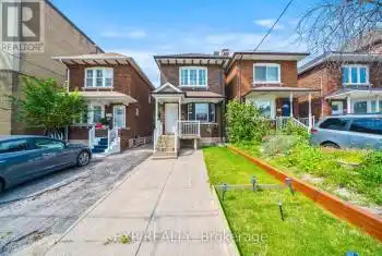 490 Caledonia Road, Toronto (Caledonia-Fairbank), Ontario M6E4V2, 3 Bedrooms Bedrooms, ,2 BathroomsBathrooms,All Houses,For Sale,Caledonia,W9375431