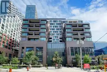 455 Wellington Street Unit# 806, Toronto (Waterfront Communities), Ontario M5V0V8, 3 Bedrooms Bedrooms, ,3 BathroomsBathrooms,Condo,For Sale,Wellington,C9398066