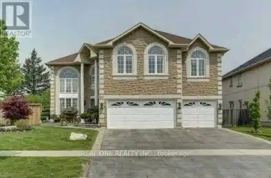 315 Flamingo Road Vaughan (Uplands) Ontario L4J8N3