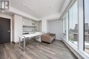 197 Yonge Street Unit# 1513, Toronto (Bay Street Corridor), Ontario M5B1M4, ,1 BathroomBathrooms,Condo,For Rent,Yonge,C9399452