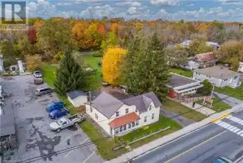 6745 HIGHWAY 38, South Frontenac (Frontenac South), Ontario K0H2W0, 4 Bedrooms Bedrooms, ,3 BathroomsBathrooms,All Houses,For Sale,HIGHWAY 38,X9420058