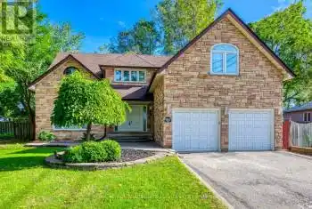 335 Queen Street, Mississauga (Streetsville), Ontario L5M1M3, 7 Bedrooms Bedrooms, ,4 BathroomsBathrooms,All Houses,For Sale,Queen,W9372288