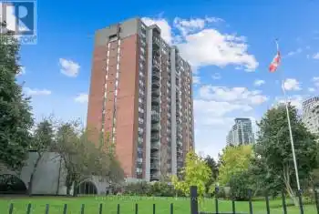 20 Mississauga Valley Boulevard Unit# 901, Mississauga (Mississauga Valleys), Ontario L5A3S1, 3 Bedrooms Bedrooms, ,2 BathroomsBathrooms,Condo,For Rent,Mississauga Valley,W9380071