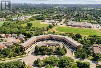 1000 Cedarglen Gate Unit# 409, Mississauga (Erindale), Ontario L5C3Z5, 3 Bedrooms Bedrooms, ,2 BathroomsBathrooms,Condo,For Sale,Cedarglen,W9382116