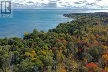 683 Pt Abino Road, Fort Erie, Ontario L0S1N0, 8 Bedrooms Bedrooms, ,5 BathroomsBathrooms,All Houses,For Sale,Pt Abino,X8343756