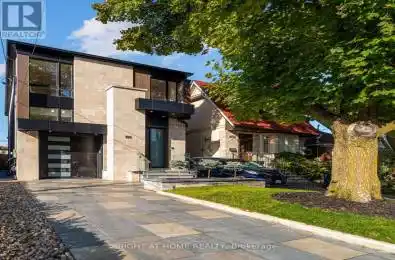 100 Glenvale Boulevard Toronto (Leaside) Ontario M4G2V9