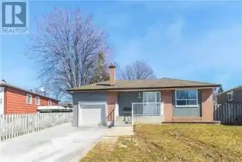 805 Krosno Boulevard, Pickering (Bay Ridges), Ontario L1W1G7, 4 Bedrooms Bedrooms, ,2 BathroomsBathrooms,All Houses,For Rent,Krosno,E9417270